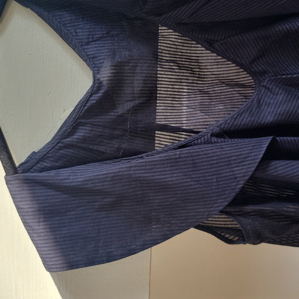 BCBG MaxAzria Ruffle Collar blouse - Picture 5 of 14
